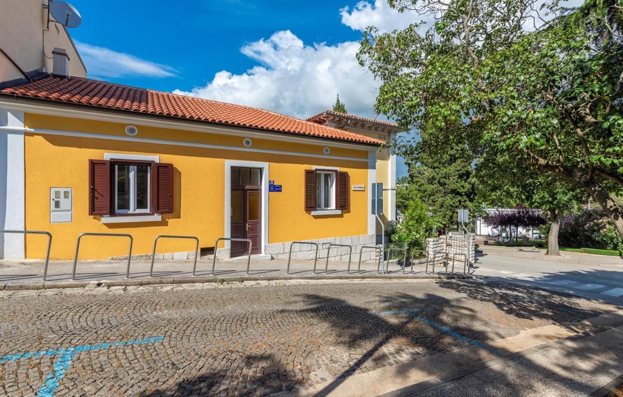 Apartment Lazzarich With Terrace Porec Ngoại thất bức ảnh